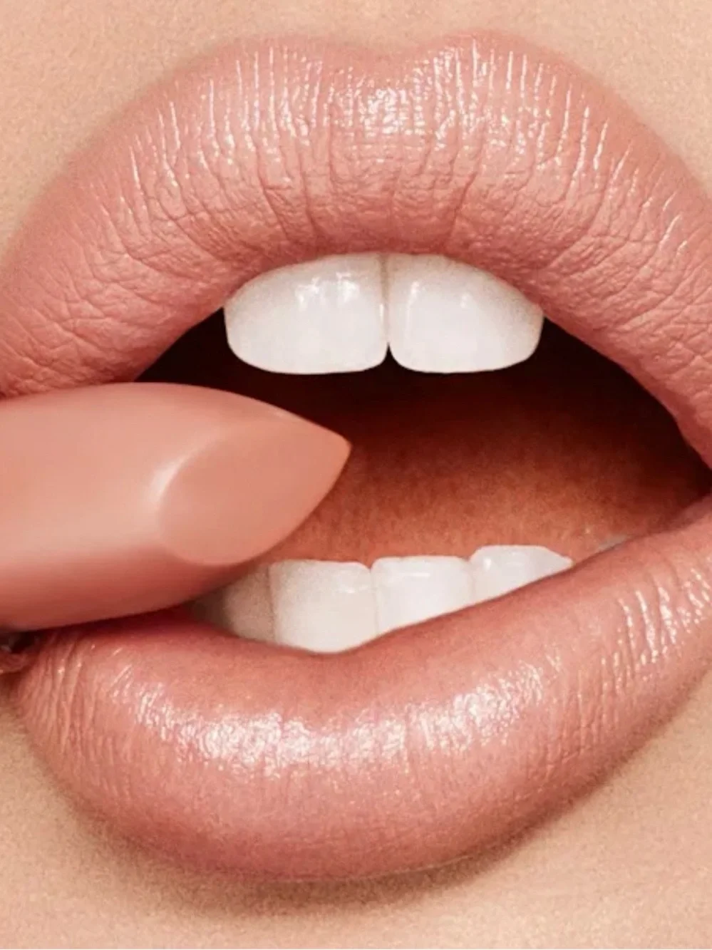 Charlotte Tilbury Matte Lipstick - Penelope Pink